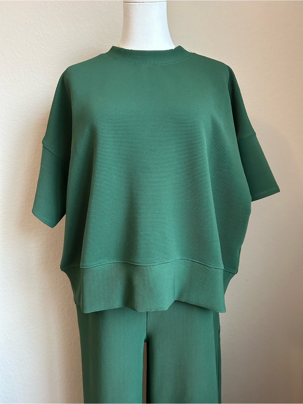 Zenana Outfitters Deep Green Wide-Leg Two-Piece Set - Picture 2 of 9